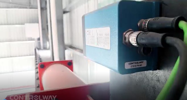 科瑞激光测距传感器用于金属铸造行业的行车定位