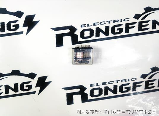 OMRON    G2A-432A- (1).jpg