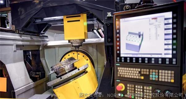 华北工控：工业平板电脑在工厂数智化改造中的应用