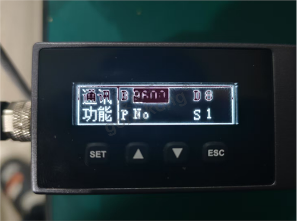 SW-LDS100DB 激光位移传感器在modbusRTU 转 profinet 网关快速配置752.png