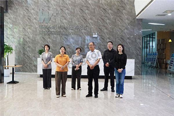 b1176f7a81b74720a0f09cc66339129e~tplv-tt-origin-web_gif.jpeg