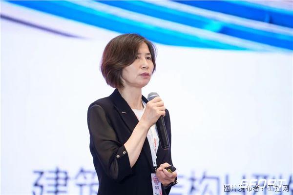劉景鳳-中國工程建設(shè)焊接協(xié)會秘書長.jpg