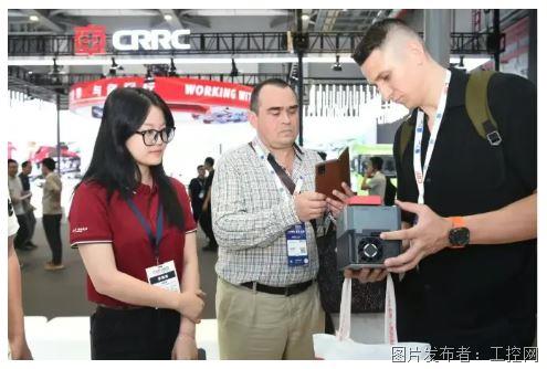 QQ20250926-142809.jpg