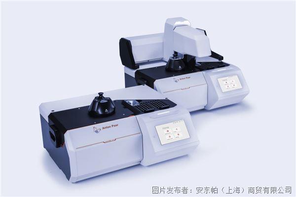 Julia DSC Series 02.jpg