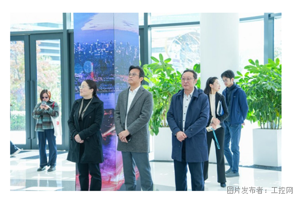 QQ20251124-155622.png QQ20251124-155622.png