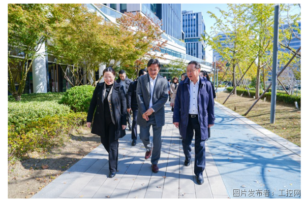 QQ20251124-155448.png QQ20251124-155448.png