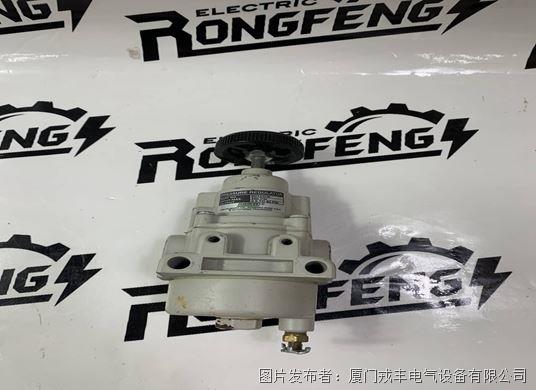 FOXBORO B0123HE (4).jpg FOXBORO B0123HE (4).jpg