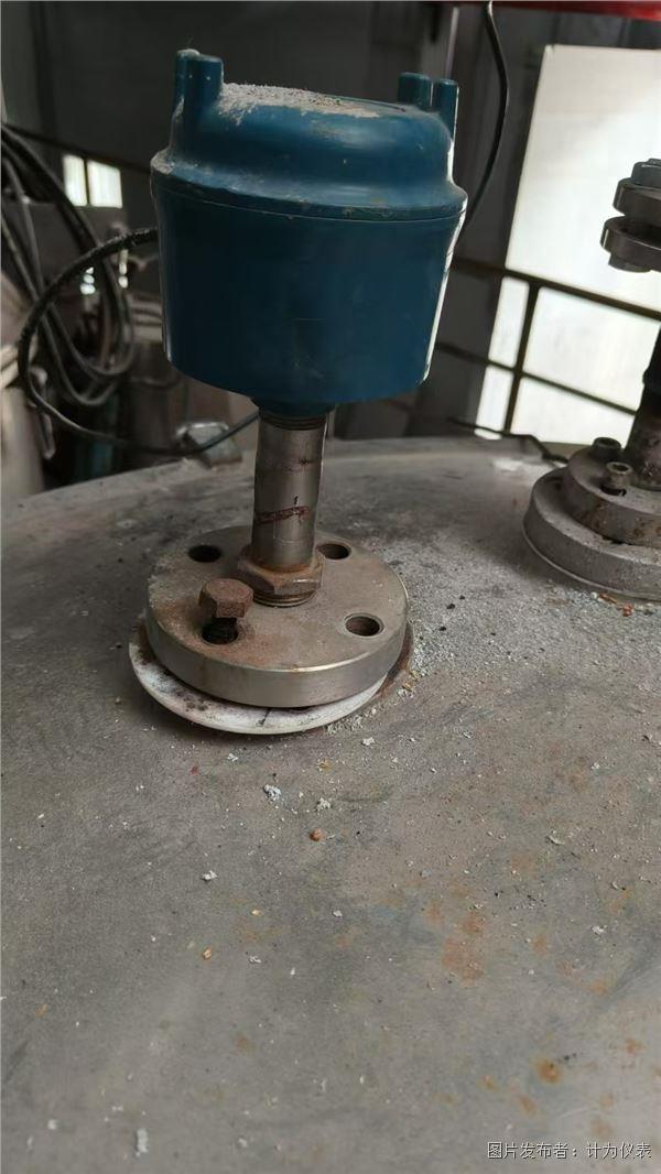 別家塑料外殼阻旋、射頻導納1.jpg 別家塑料外殼阻旋、射頻導納1.jpg