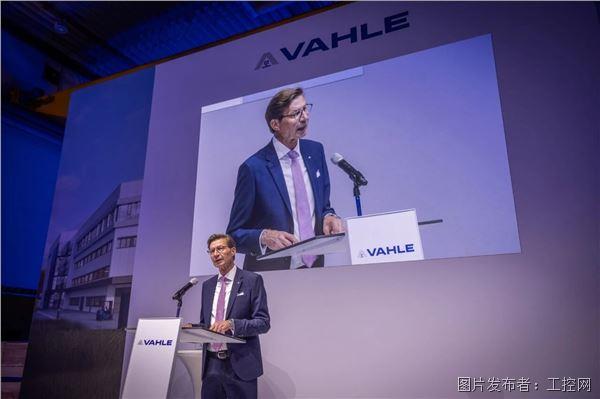 0bf8cd5f384cb39aacf1d40a631d83aa.jpg 0bf8cd5f384cb39aacf1d40a631d83aa.jpg