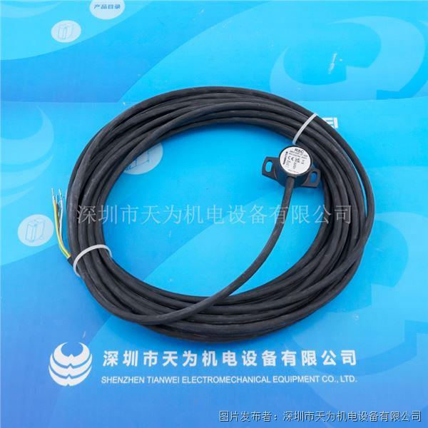 RSC2802-606-121-220 (2).jpg