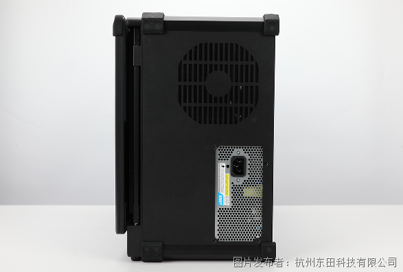 三屏加固便攜電腦.png