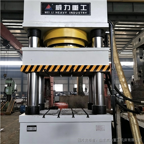 汽车底座护板成型液压机压制效果规避板材拉伸起皱开裂(图3)