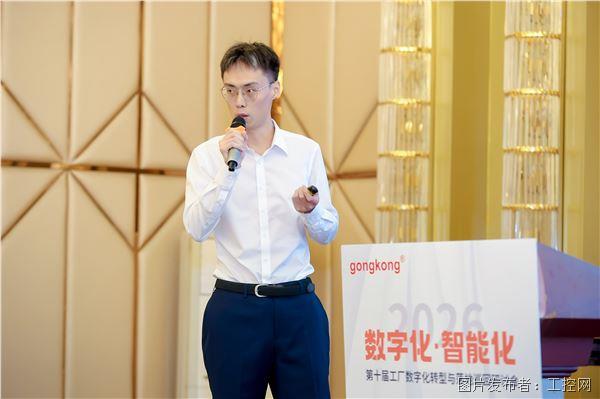 演讲-旭之源.jpg